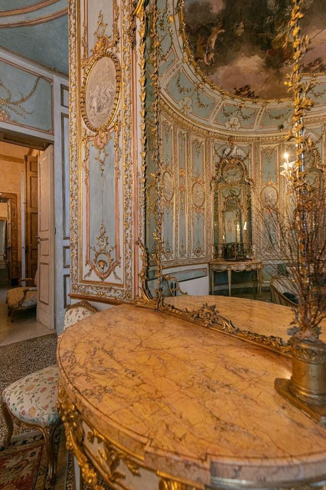 Palazzo Doria Napoli Hotel in Naples