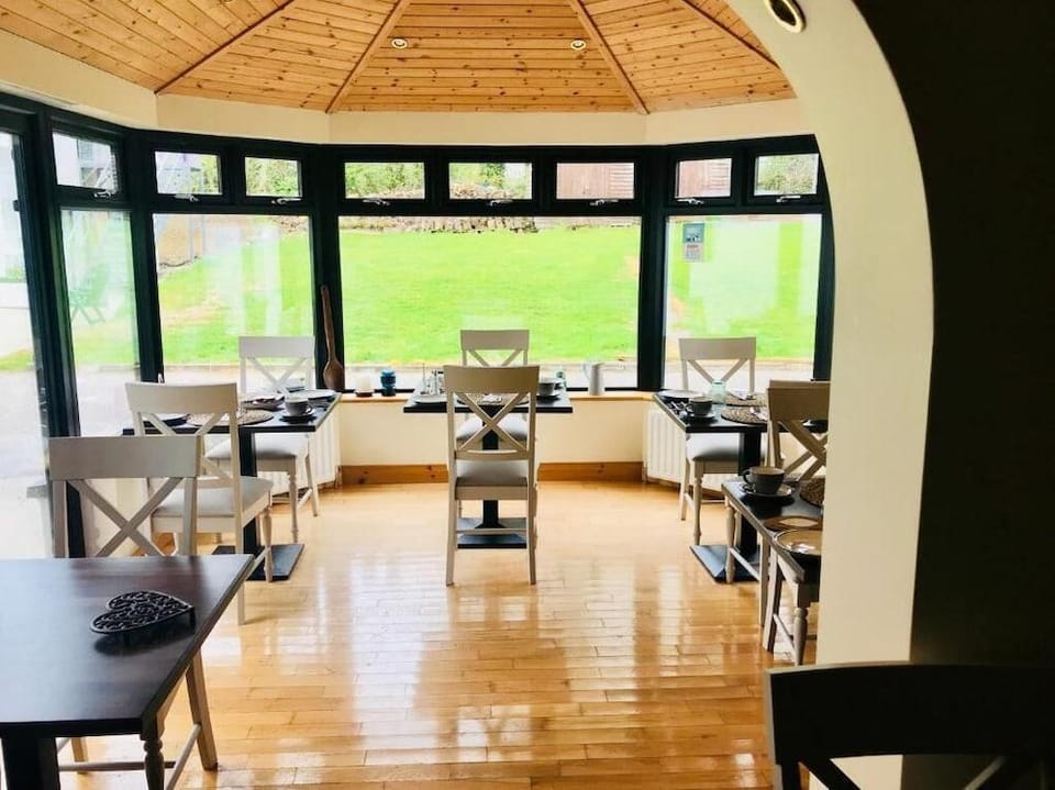 Railway Country House B&B Hotel in Ireland