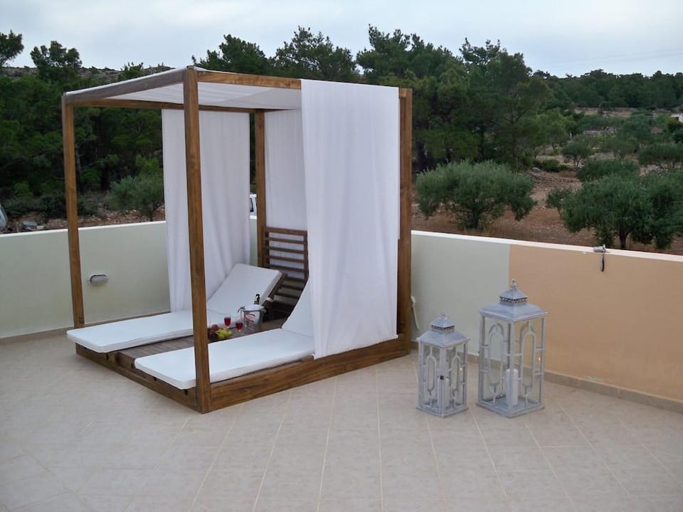 Miraluna Hotel Hotel in Karpathos, 857 00, Greece