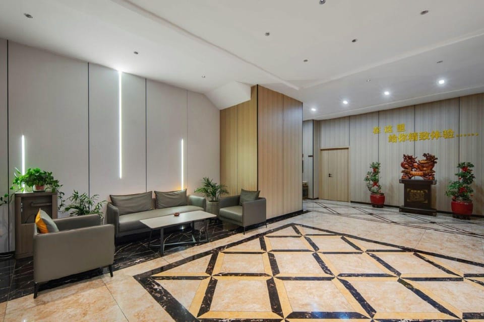 Yijia Chain Hotel (Yangzhou Jiangdu Passenger Transport Terminal Branch) Hotel in Jiangsu