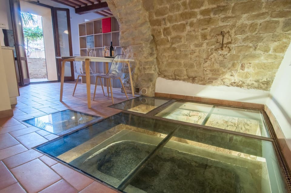 Umbrian Concierge - La Casa dei Pellari Hotel in Perugia