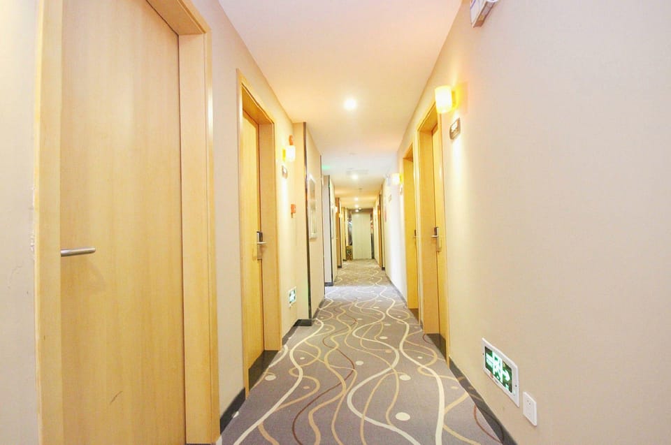 7 Days Premium (Shenyang Maluwan Store) Hotel in Liaoning