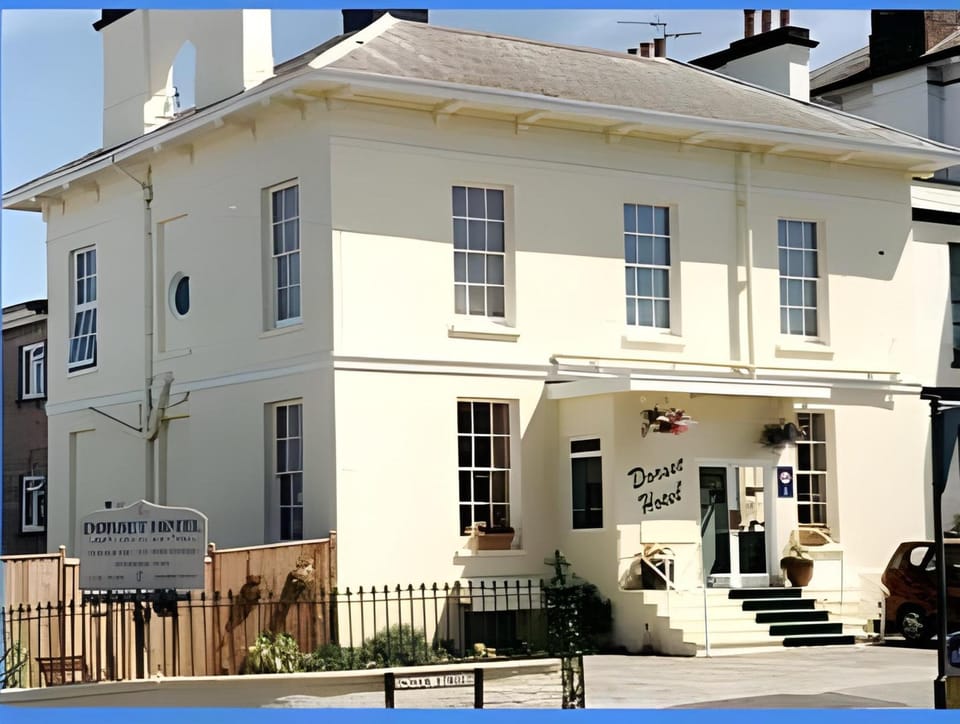 Dorset Hotel Hotel in Ryde