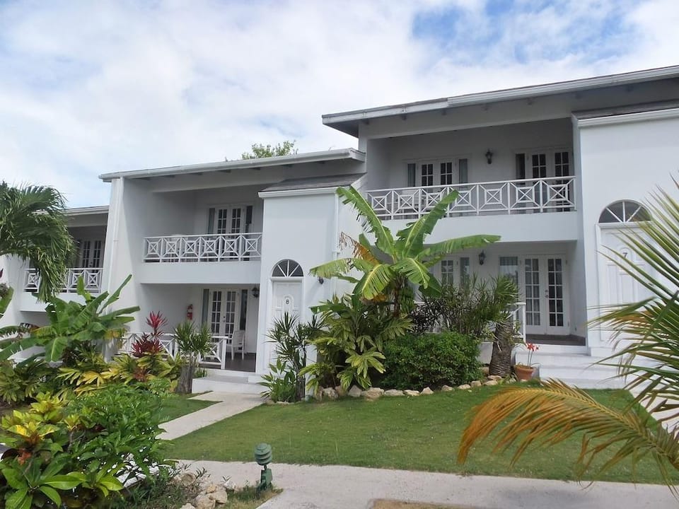Dickenson Bay Cottages Hotel in Antigua and Barbuda