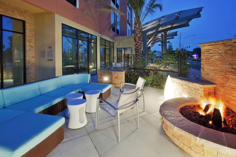 SpringHill Suites by Marriott Irvine Hotel in Santa Ana