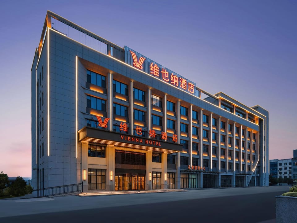 Vienna Hotel (Linyi Tancheng) Hotel in Jiangsu