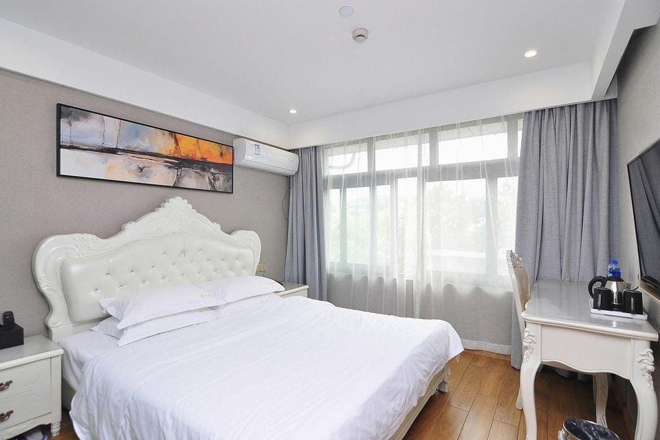 Zizi Creative Hotel (Hangzhou Xiasha Yintai Branch Hotel in Hangzhou