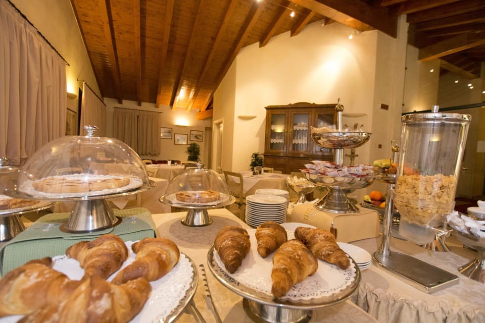 Hotel Adda Hotel in Lombardy