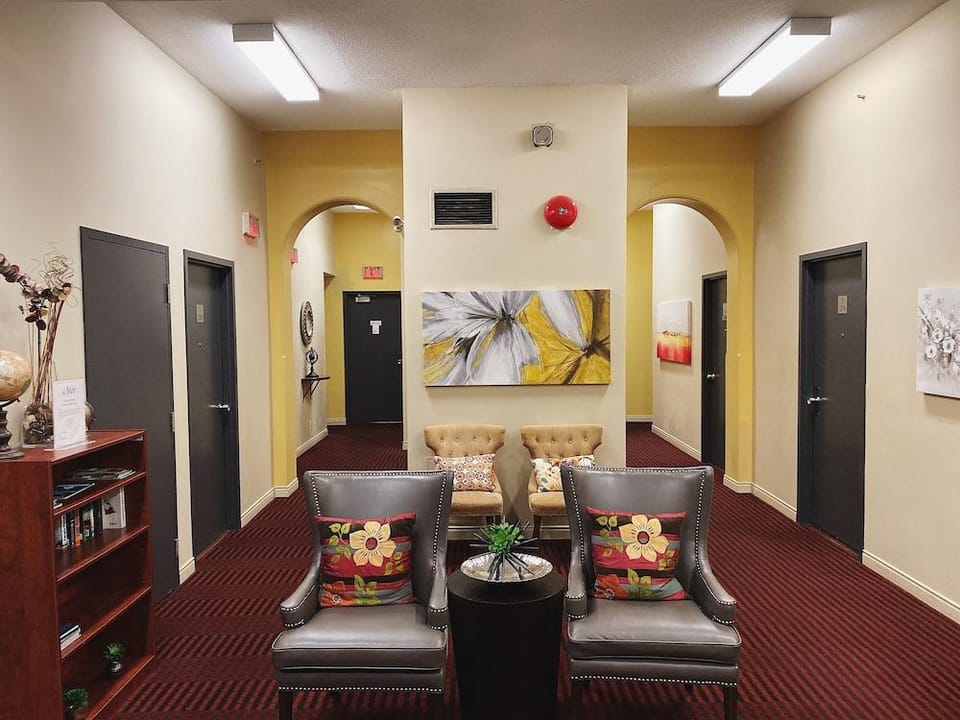 Met Hotel Hotel in New Westminster