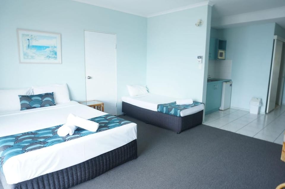 Whitsunday Terraces Hotel Airlie Beach Hotel in Airlie Beach