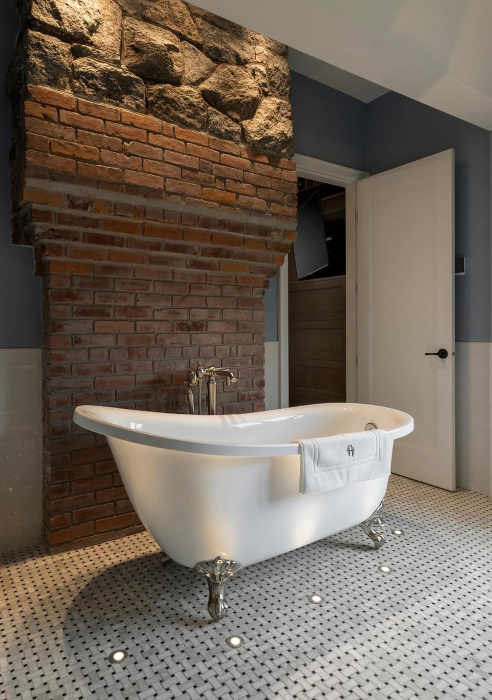 Rosemead House Hotel in Vancouver Island