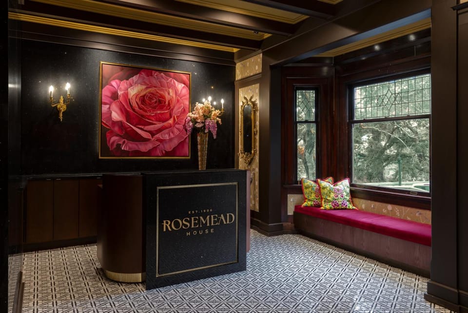Rosemead House Hotel in Vancouver Island