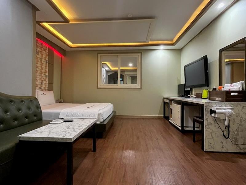 Gumi Wonpyeong-dong Tomato Motel in South Korea