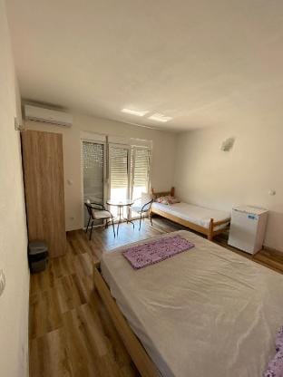 Palmiye  Hotel in Montenegro