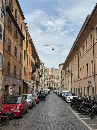 NOI Luxury rooms Colosseum Hotel in Rome