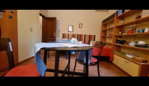 Quiet Tortellini Hotel in Modena