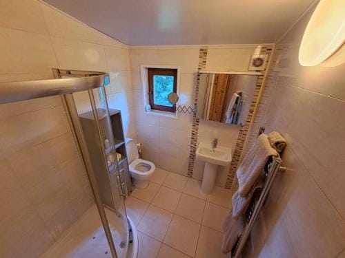 87 Loch Murray Lodge in England