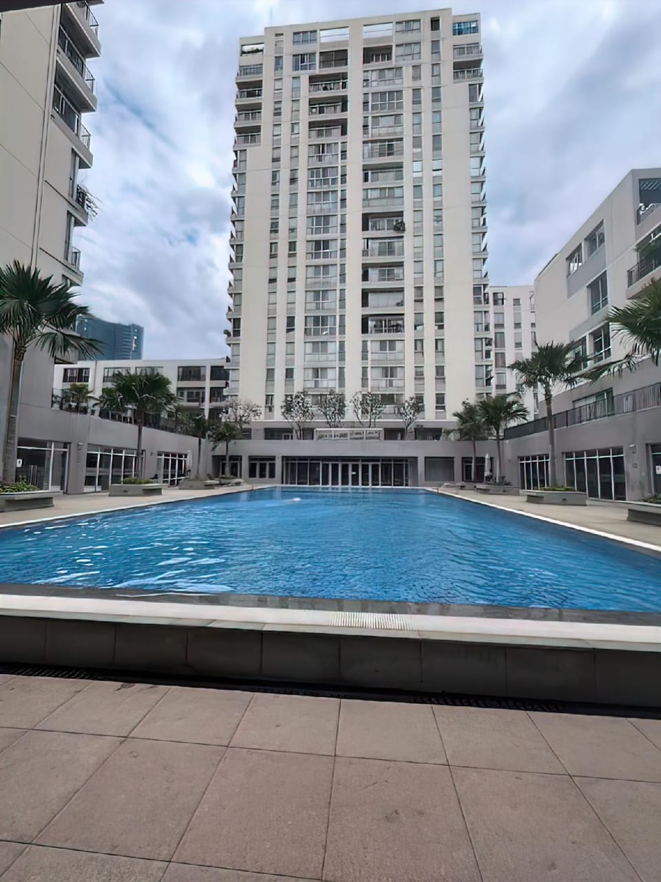 Swimming pool