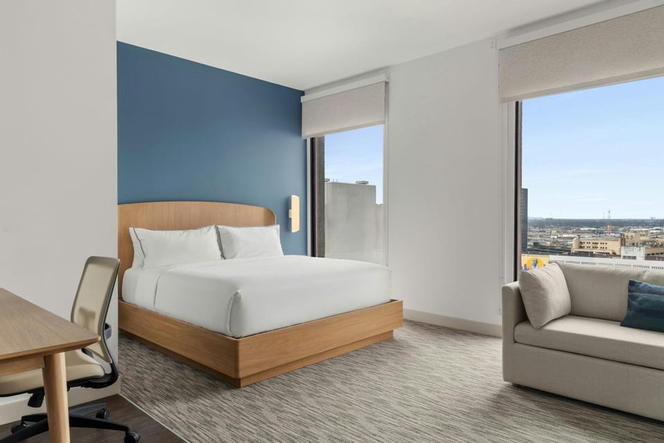 Suite room