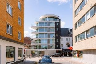 Baldus in Koksijde with 2 bedrooms and 1 bathrooms Hotel in De Panne