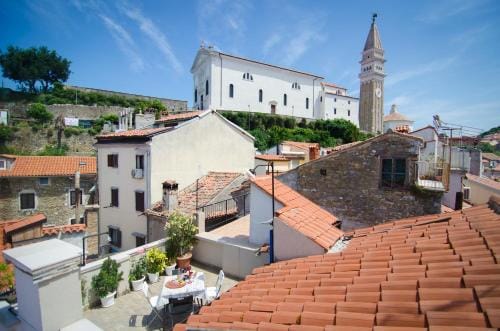 Traditional Piran house Hostel in Piran