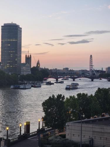 Notting Hill Gate Room Hotel in City of Westminster