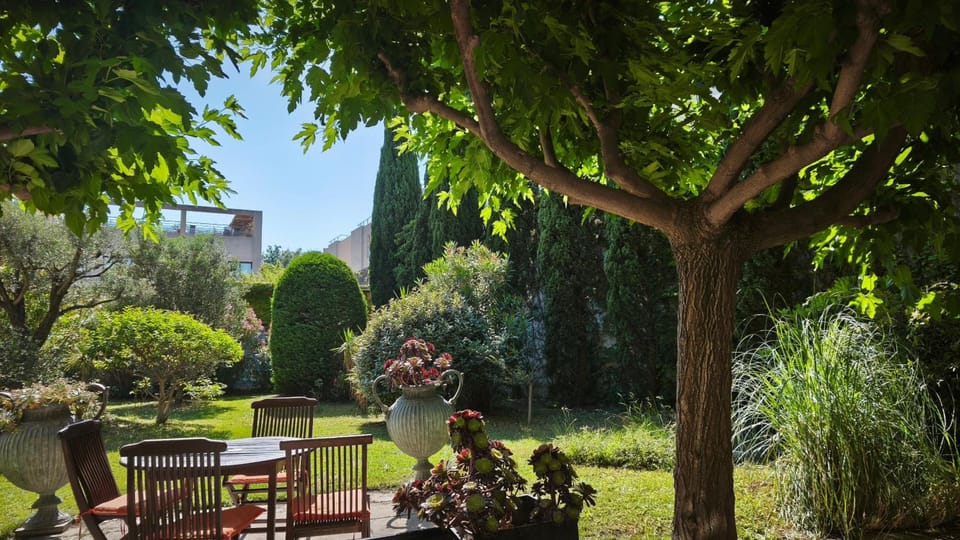 STRAVINSKY Apartments Avignon - Get our Last best deals ! Apartment hotel in Avignon
