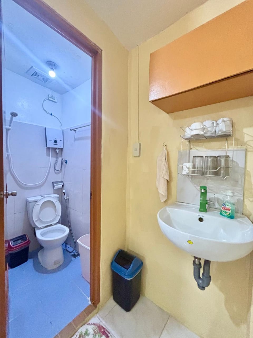 Solano Transient House Hostel in Pasay