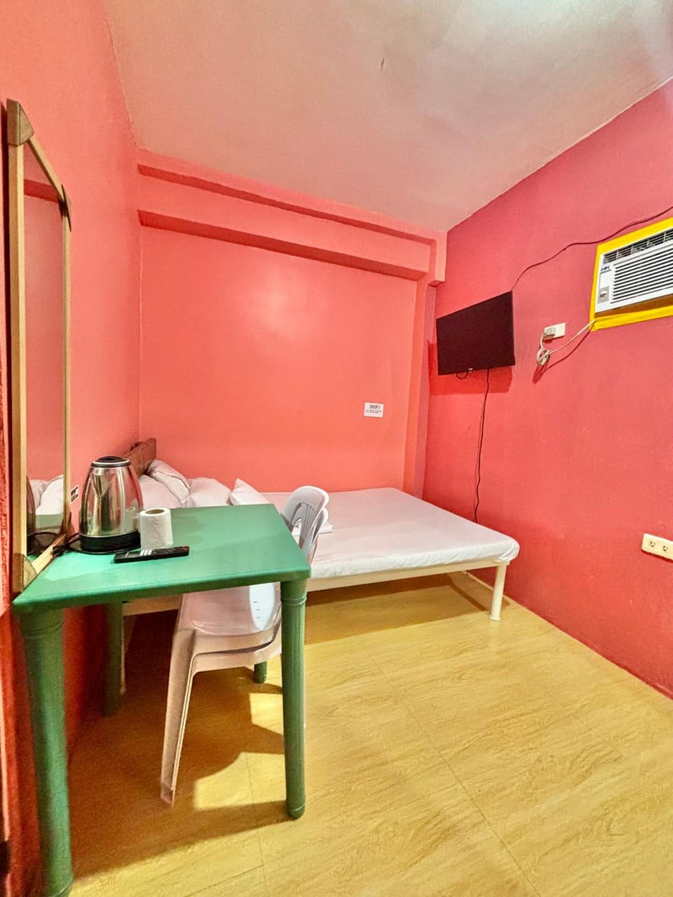Solano Transient House Hostel in Pasay