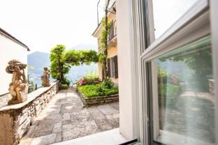 Appartamento in Villa Fioravante by Wonderful Italy Hotel in Moltrasio