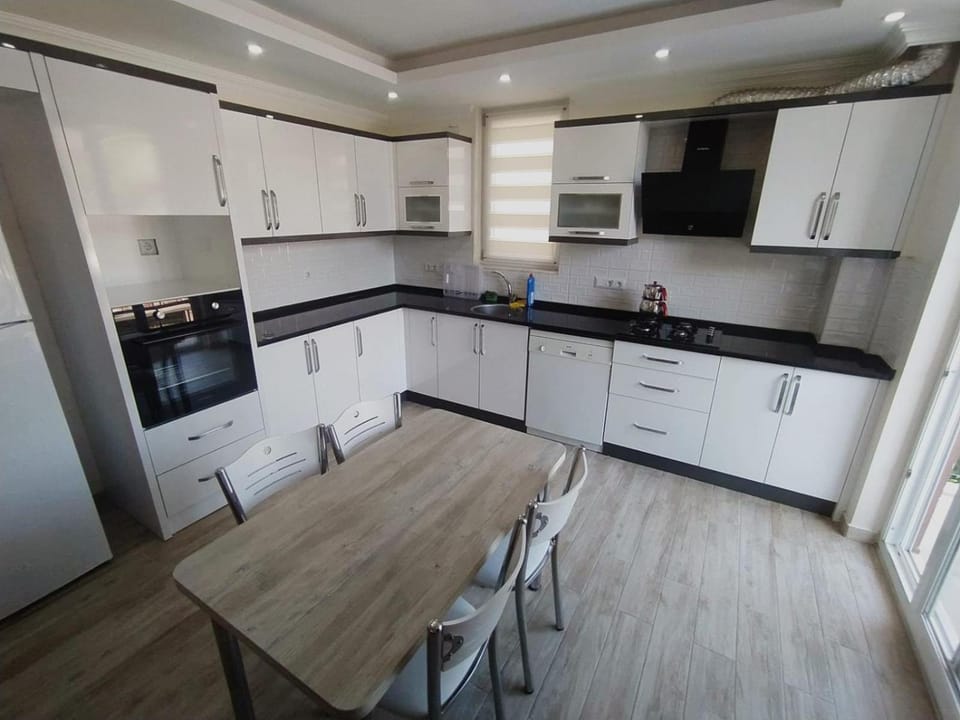 Kaya House Daily Flat Hotel in Muğla Province