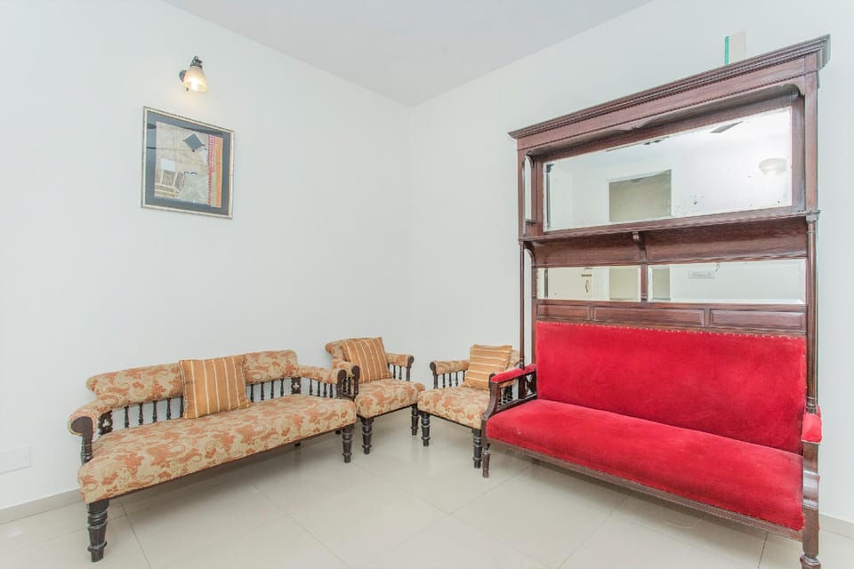 OYO Hermitage Apartments Near Sri Someshwara Swami Temple Hotel in Bengaluru