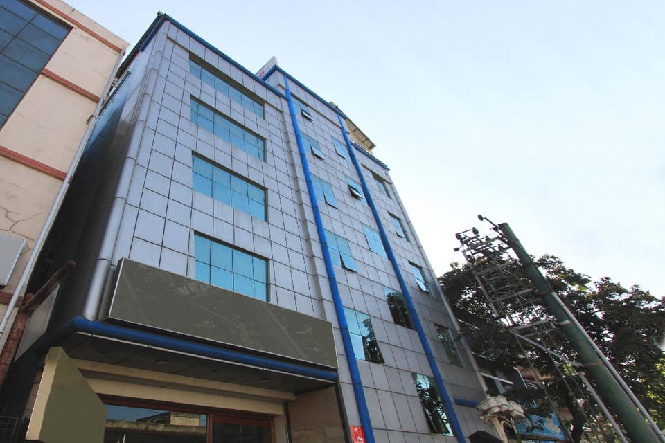 OYO Vaibhav Residency Near Lalbagh Botanical Garden Hotel in Bengaluru
