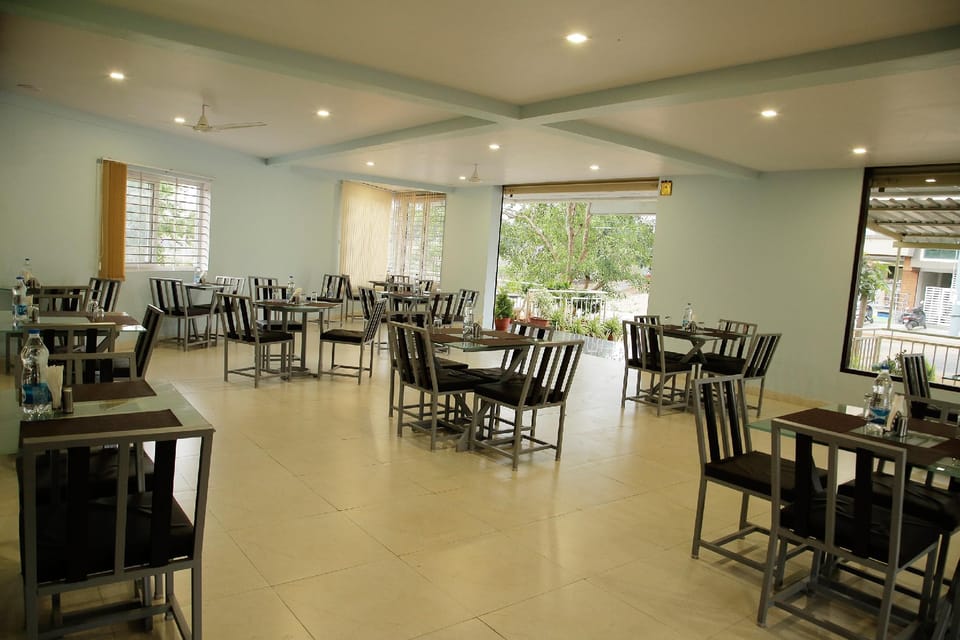 OYO Simply Kodavas Hotel in Mysuru