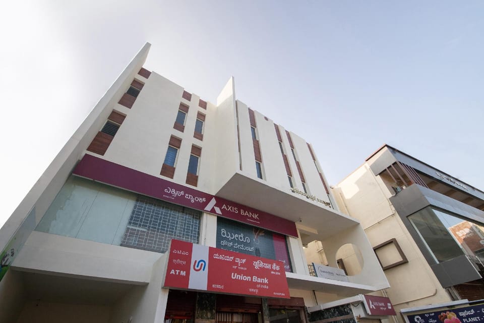 SPOT ON Vijay Heritage Hotel in Karnataka