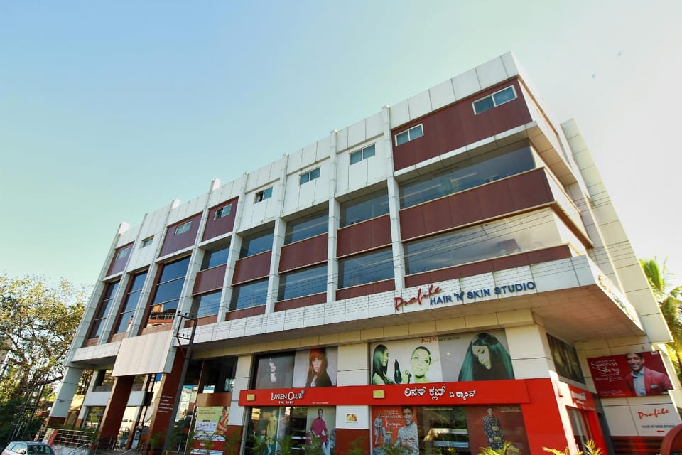 OYO Diana Hotel Hotel in Karnataka