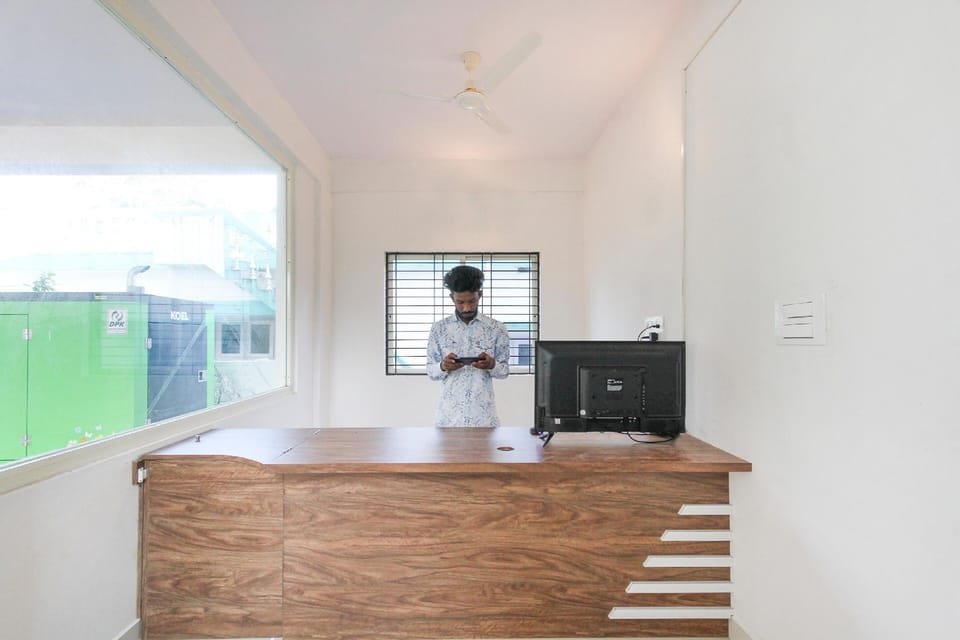OYO Muckatira Inn Hotel in Kerala
