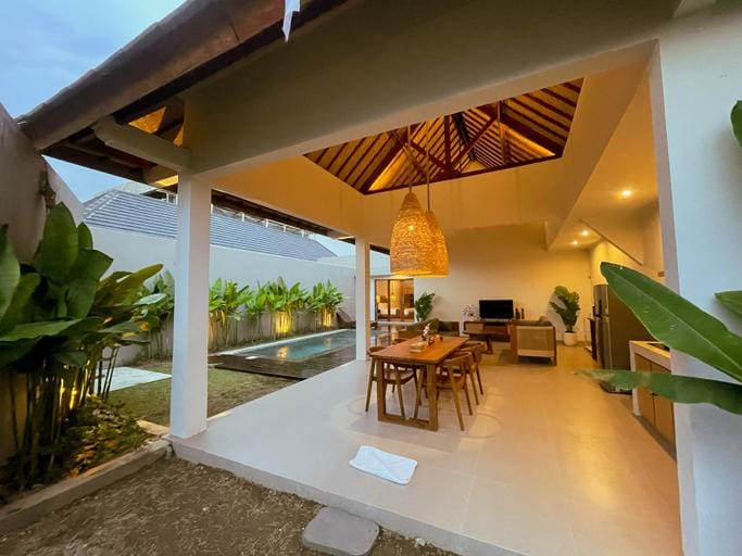 Villa Sinergi Seminyak 7 Hotel in North Kuta