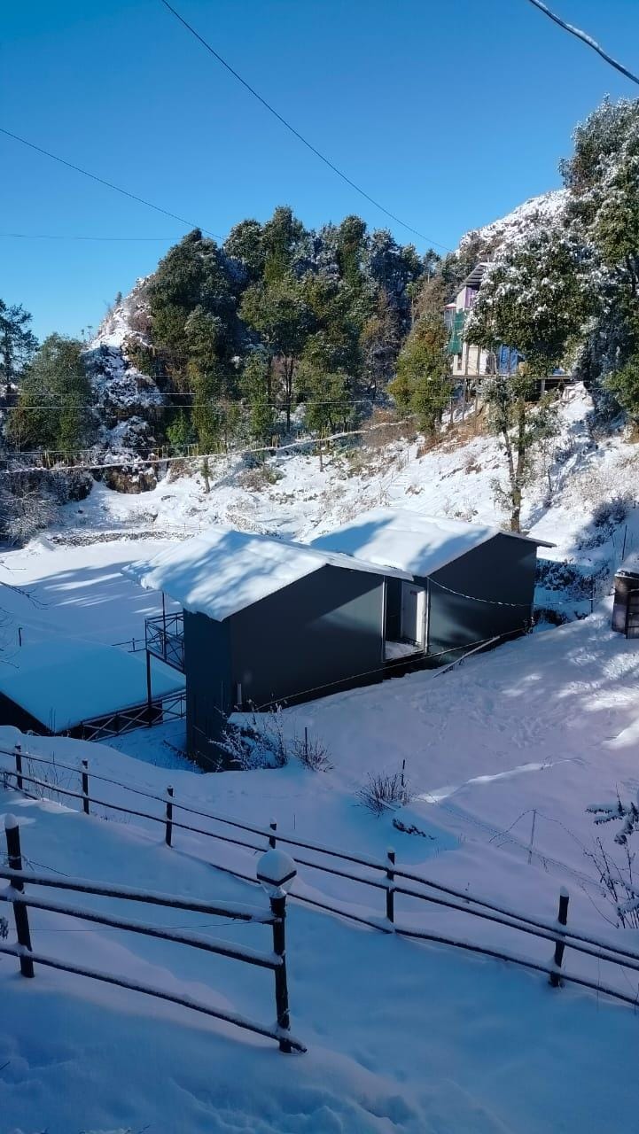 Snow Adventure Resort Hotel in Uttarakhand