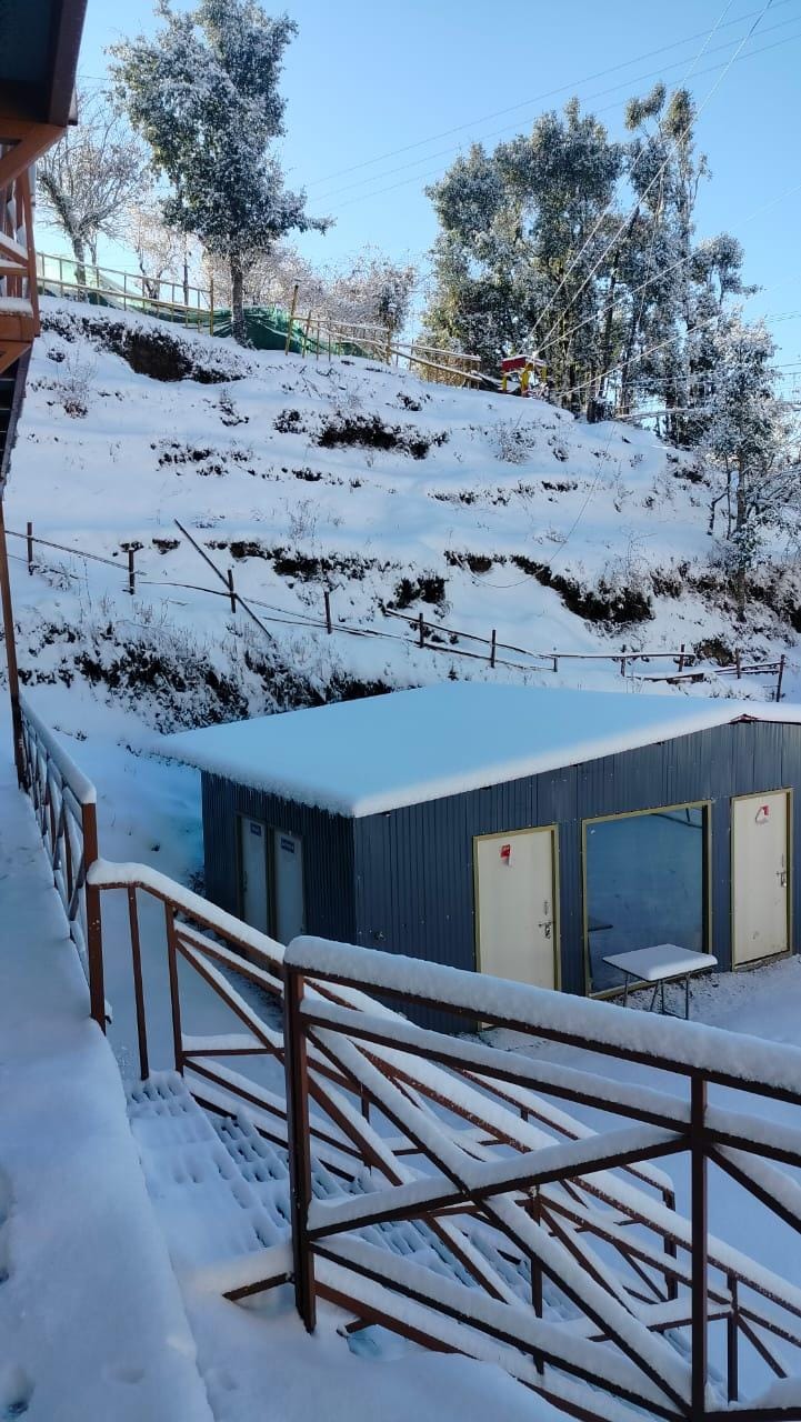 Snow Adventure Resort Hotel in Uttarakhand