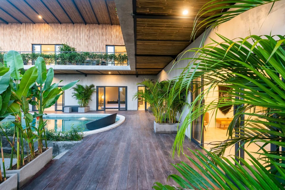 Canggu Dream Studios & Villas Hotel in North Kuta