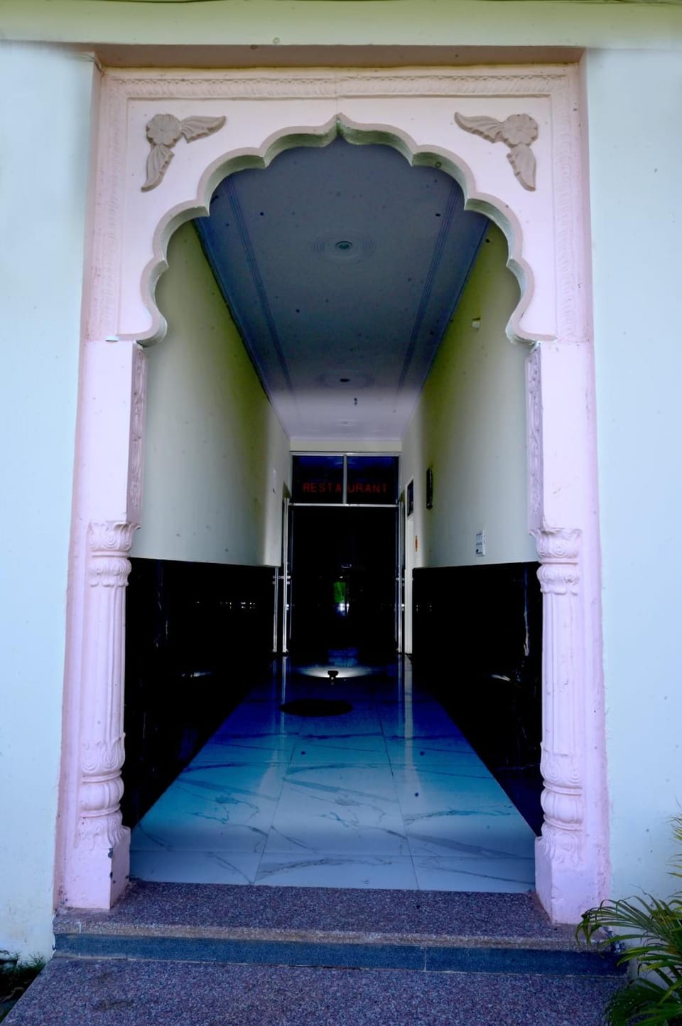 Ranthambore Sawai Palace Hotel in Rajasthan