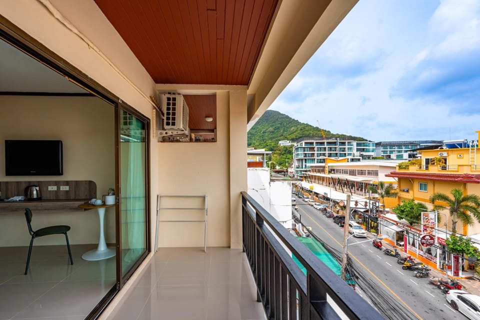 The Outdoor Kata Hotel  Hotel in Rawai