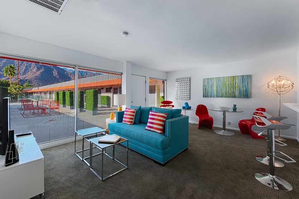 The Twist Palm Springs Hotel in Palm Springs