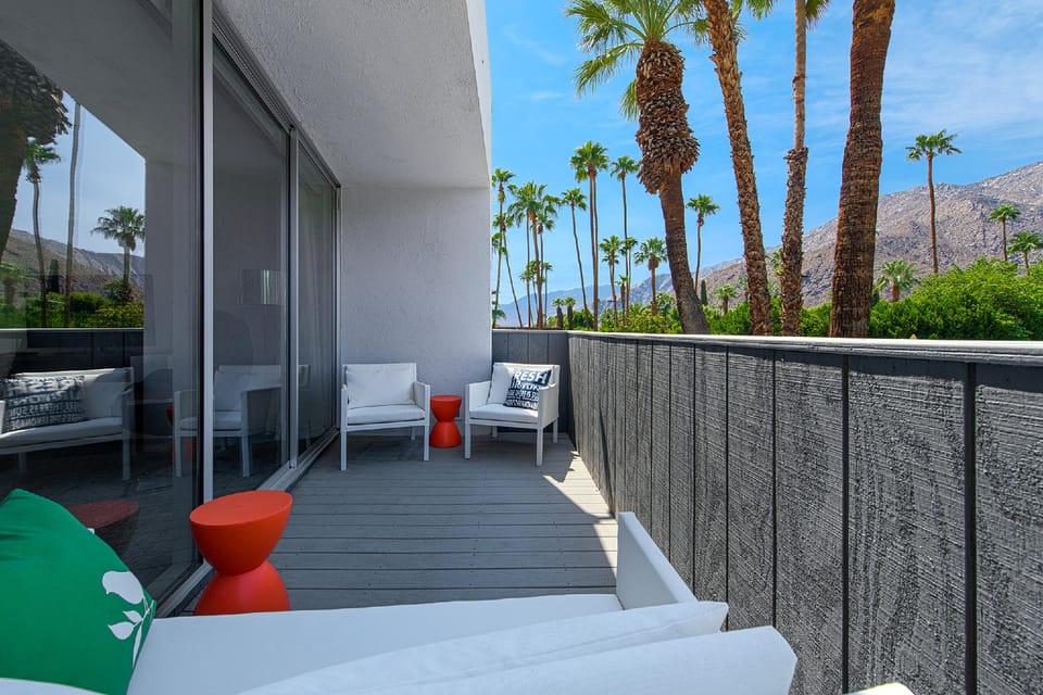 The Twist Palm Springs Hotel in Palm Springs