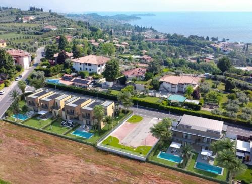 Palm Villas Hotel in Manerba del Garda