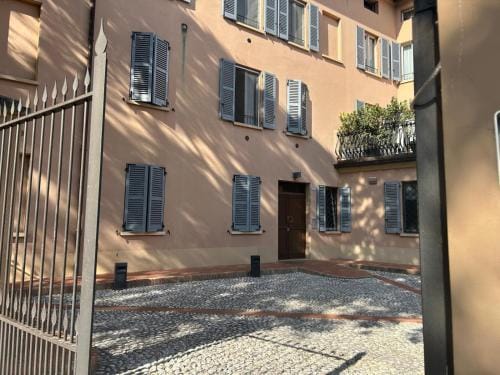 Casa Enzo - Near the city centre Hotel in Modena