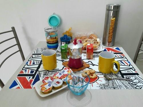 Breakfast in Naples Hotel in Naples