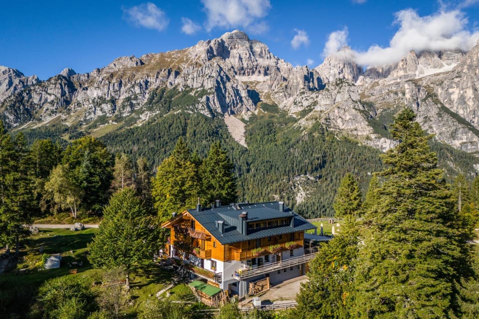 Rifugio La Montanara Lodge in Trentino-South Tyrol