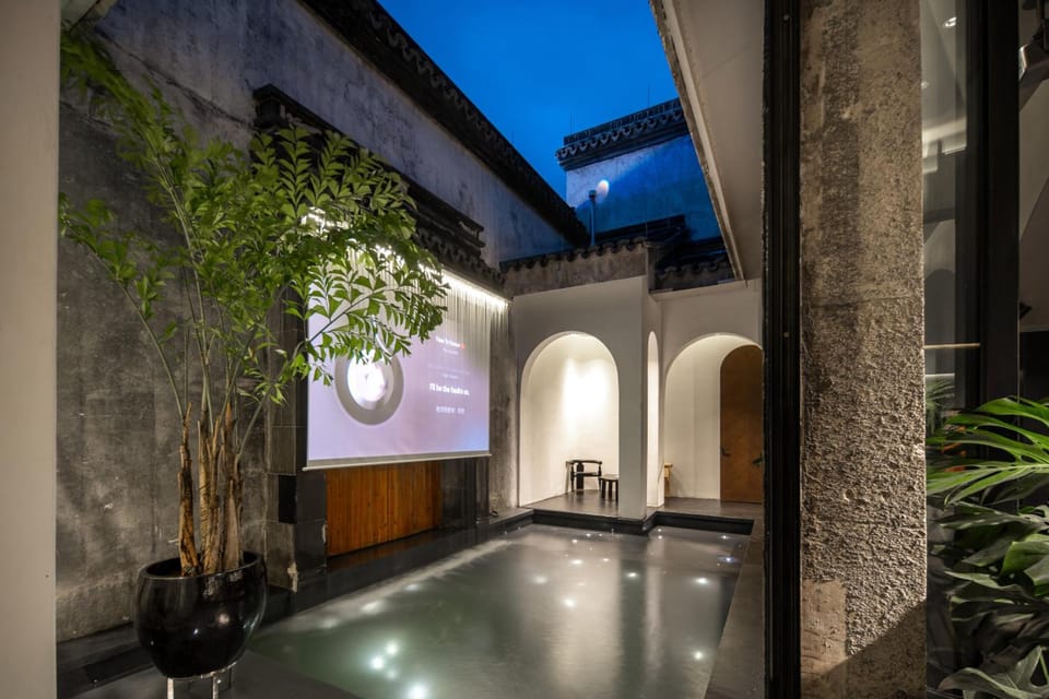 Jiangnan Fu Garden Private Hot Spring Designer Guesthouse (Nanxun Ancient Town Branch) Hotel in Suzhou